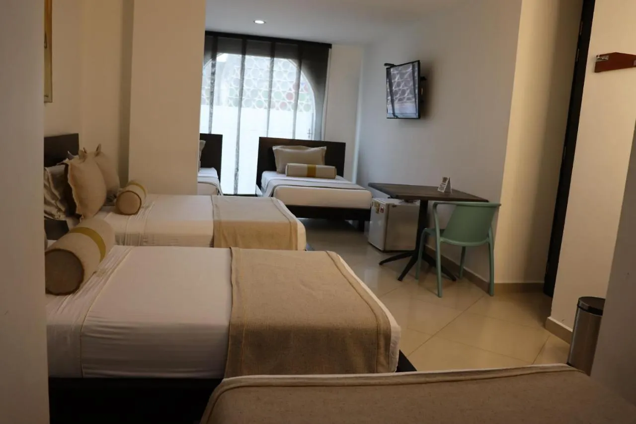 Hotel Medellin Gold 3*,