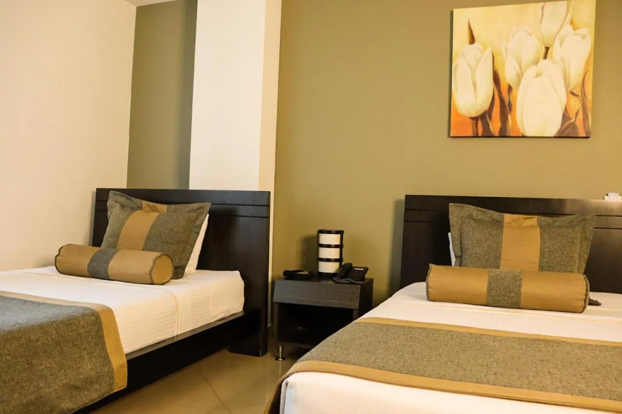 Hotel Medellin Gold