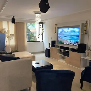  Apartamento Hermoso Apartamento En El Barrio El Poblado De Medellin, Exclusivo Y Elegante